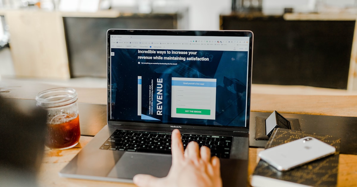 How to Fund Your Startup: 10 Options Compared